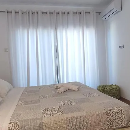 Apartment Maryland:luxurious Penthouse In Chania